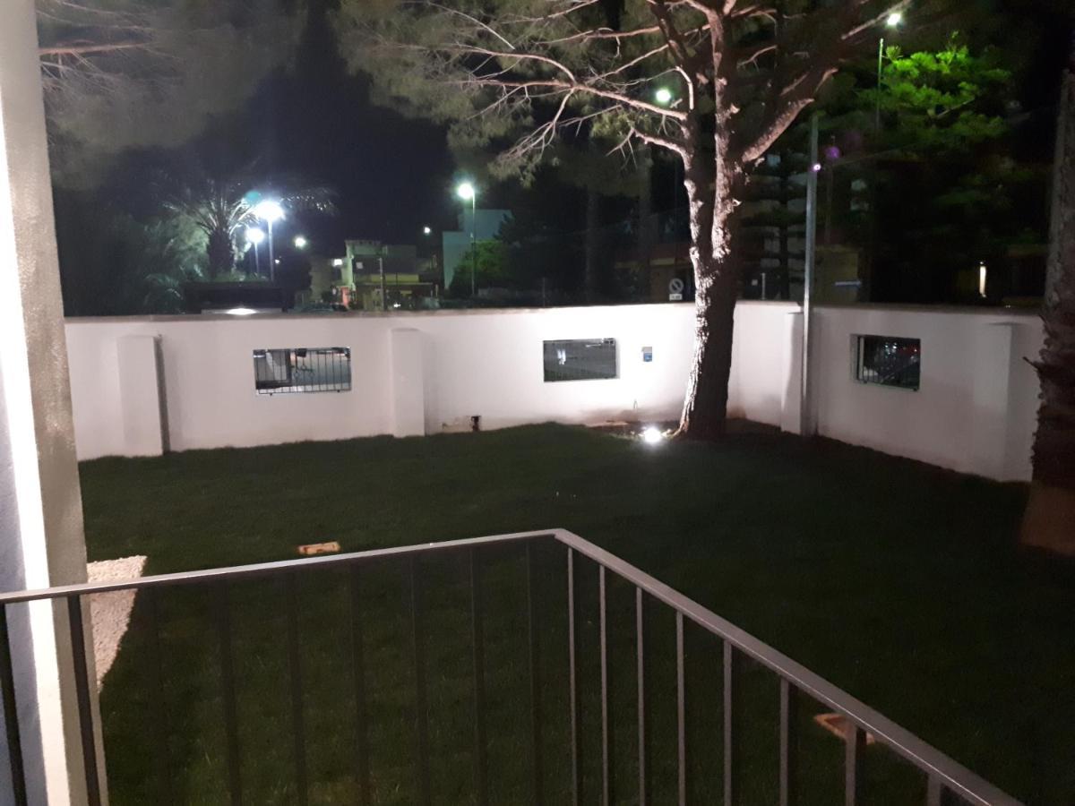 La Casa Di Francesca B&B Con Parcheggio Privato Porto Cesareo Buitenkant foto